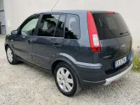 Usata Ford Fusion 95 CV (69 kW) 2009 Grigio Utilitaria