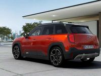 Nuova Mini Aceman Favoured 135 kW (184 CV) 2026 Rebel red SUV