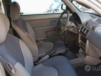 Usata Nissan Micra 60 CV (44 kW) 2001 Utilitaria