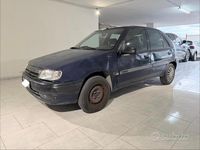 Usata Citroën Saxo 60 CV (44 kW) 1997 Blu Utilitaria