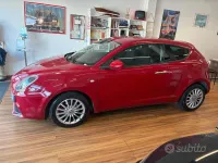 Usata Alfa Romeo MiTo 95 CV (69 kW) 2016 Rosso Utilitaria