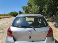 Usata Toyota Yaris 69 CV (50 kW) 2008 Grigio Utilitaria
