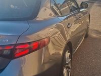 Usata Alfa Romeo Giulia 150 CV (110 kW) 2018 Grigio Berlina