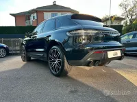 Käytetty Porsche Macan 265 HP (194 kW) 2022 Musta Katumaasturi