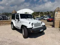 Usata Jeep Wrangler Unlimited Sahara 200 CV (147 kW) 2011 Bianco SUV
