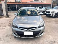 Usata Opel Astra 110 CV (80 kW) 2013 Grigio Berlina