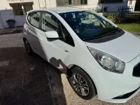Usata Kia Venga Active 90 CV (66 kW) 2017 Bianco Utilitaria