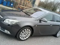 Usata Opel Insignia 163 CV (119 kW) 2009 Grigio Station wagon