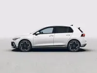Nuova VW Golf VIII R-line 150 CV (110 kW) 2026 Oryx white perlato Berlina