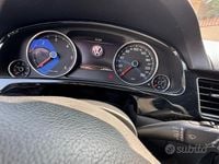 Usata VW Touareg 245 CV (180 kW) 2011 Nero SUV