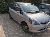 Usata Honda Jazz 78 CV (57 kW) 2003 Grigio Utilitaria