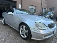 Usata Mercedes SLK200 163 CV (119 kW) 2002 Grigio Cabrio