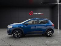 Neu Dacia Sandero Stepway 101 PS (74 kW) 2025 Blau Kleinwagen