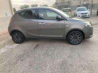 Usata Lancia Ypsilon Gold 69 CV (50 kW) 2022 Other Utilitaria
