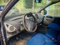 Käytetty Fiat Multipla 116 HP (85 kW) 2004 Tila-auto