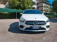 Usata Mercedes B180 116 CV (85 kW) 2019 Bianco Utilitaria