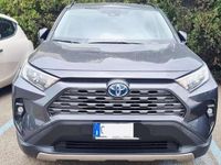 Usata Toyota RAV4 Hybrid Style 218 CV (160 kW) 2022 Grigio SUV