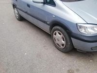 Usata Opel Zafira 101 CV (74 kW) 2000 Grigio Monovolume