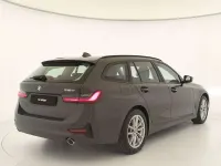 Usata BMW 318 Advantage 150 CV (110 kW) 2022 Grigio Station wagon
