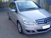 Usata Mercedes B180 Premium 109 CV (80 kW) 2011 Grigio Utilitaria