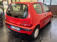 Usata Fiat 600 54 CV (39 kW) 2002 Rosso Berlina