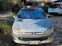 Usata Peugeot 206 CC 90 CV (66 kW) 2001 Grigio Cabrio