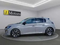 Usata Peugeot 208 Allure 101 CV (74 kW) 2025 Grigio Utilitaria