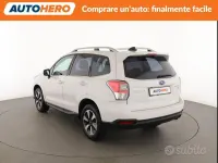 Usata Nissan Qashqai Tekna+ 190 CV (139 kW) 2024 Bianco SUV