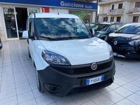Usata Fiat Doblò 104 CV (76 kW) 2019 Bianco Monovolume
