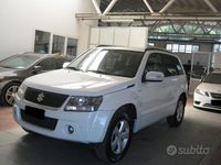 Usata Suzuki Grand Vitara 129 CV (94 kW) 2010 Bianco(met.) SUV