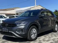 Usata VW T-Roc Life 116 CV (85 kW) 2023 Grigio SUV