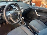 Usata Ford Fiesta 96 CV (70 kW) 2012 Rosso Berlina