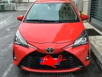 Usata Toyota Yaris Active 69 CV (50 kW) 2017 Rosso Berlina