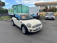 Begagnad Mini ONE Salt 95 HK (69 kW) 2008 Vit Halvkombi