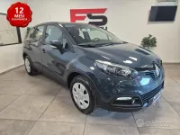 Usata Renault Captur Life 90 CV (66 kW) 2016 Grigio SUV