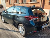 usata Toyota Auris Hybrid del 2017 - 74000km