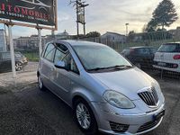 Usata Lancia Musa S 95 CV (69 kW) 2010 Grigio Monovolume