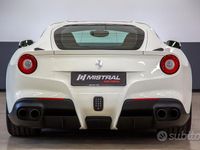 Usata Ferrari F12 736 CV (541 kW) 2016 Bianco Coupé