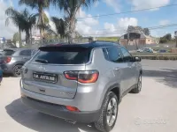 Usata Jeep Compass Limited 140 CV (102 kW) 2018 Grigio SUV
