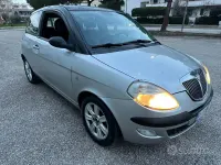 Usata Lancia Ypsilon 60 CV (44 kW) 2006 Grigio Utilitaria