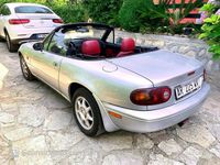 Usata Mazda MX5 116 CV (85 kW) 1998 Grigio Cabrio
