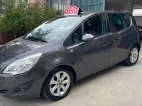 Usata Opel Meriva Cosmo 110 CV (80 kW) 2011 Grigio Monovolume