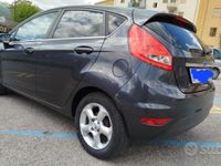 Usata Ford Fiesta 2010 Nero Utilitaria