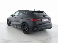 Usata Audi RS3 Sportback Comfort 400 CV (294 kW) 2023 Nero mythos metallizzato Utilitaria