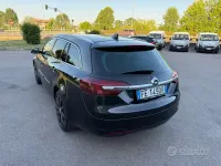 Usata Opel Insignia Business 136 CV (100 kW) 2016 Nero Station wagon
