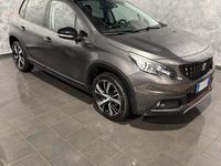 Usata Peugeot 2008 GT-line 110 CV (80 kW) 2018 Grigio SUV