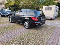 Usata Mercedes R350 2013 Nero Monovolume