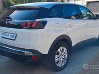 Usata Peugeot 3008 Active 2018 Bianco SUV