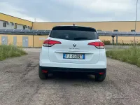 Usata Renault Scénic 160 CV (117 kW) 2017 Bianco Monovolume
