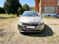 Usata Peugeot 208 Active 95 CV (69 kW) 2012 Beige Utilitaria